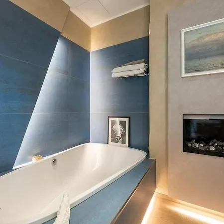 Rooftop Elegant In Center 3br 米兰